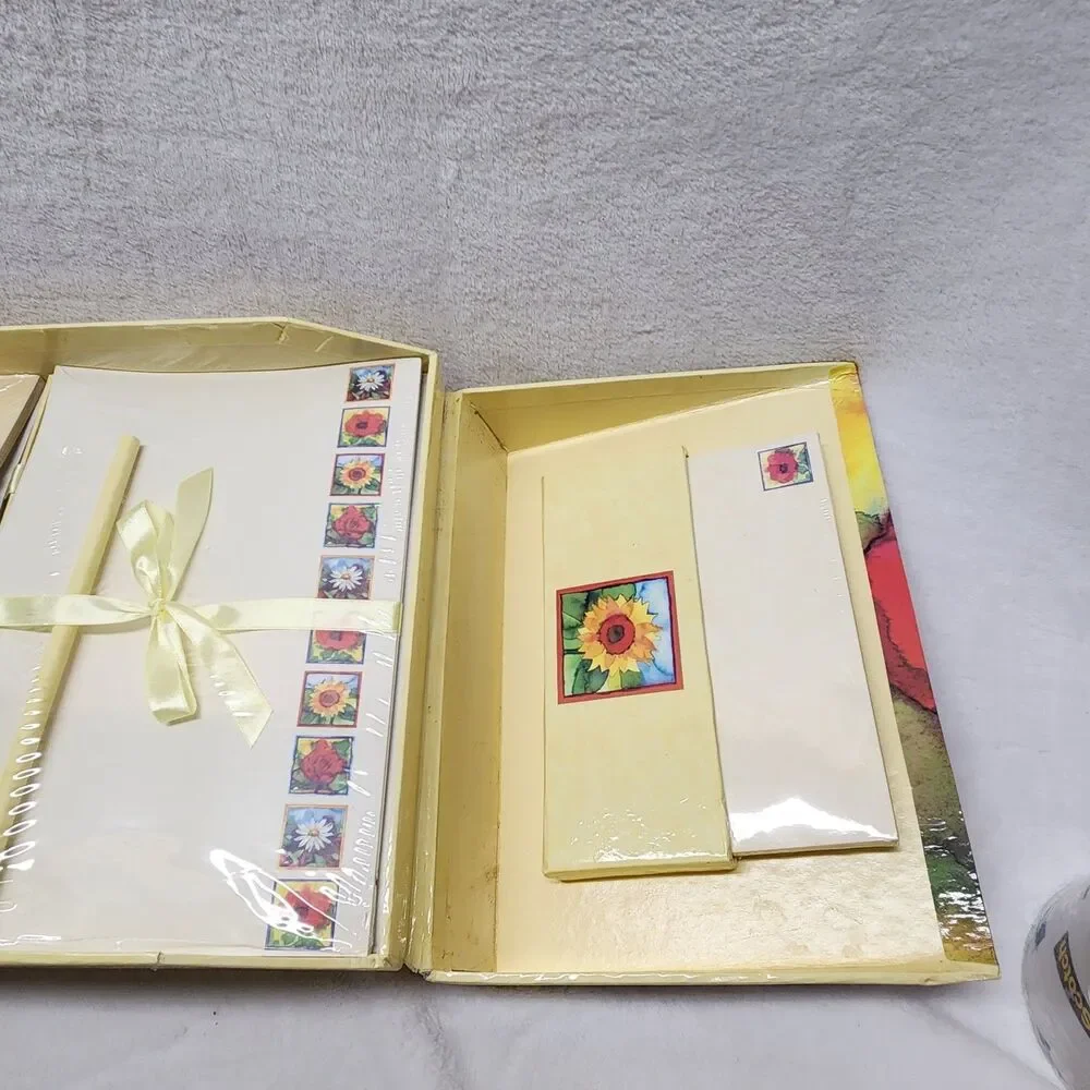 Robert Frederick  1999 Lisa Keaney Floral Stationary Set NEW Vintage